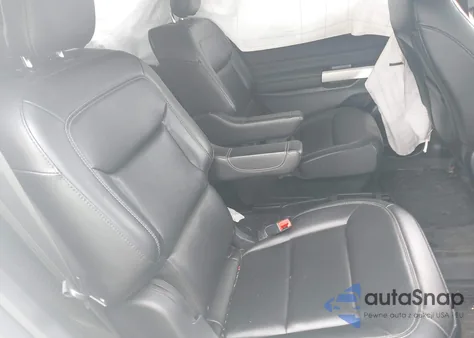 2021 Ford Explorer Xlt from USA, damaged, VIN 1FMSK8DH4MGA49664